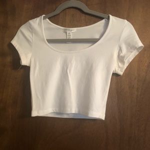 White crop top